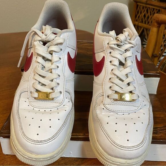 Nike Air Force 1 Essential Low Women’s Sneakers White Gym Red CZ0270-104 Size 8 - Picture 7 of 12